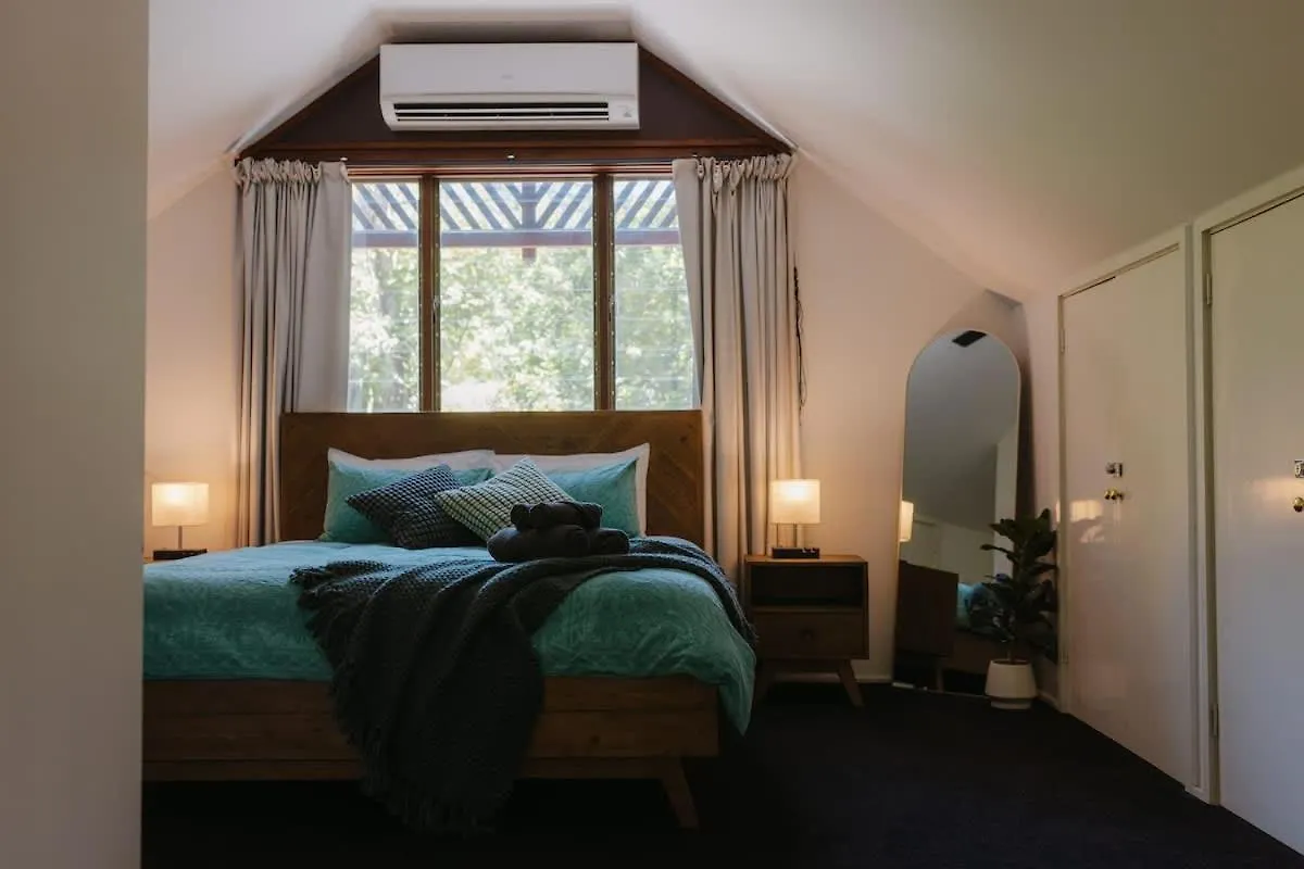 Seednest A-Frame Treehouse Forest View&Game Room Bayview Heights